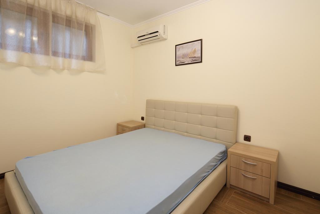 Mars Apartments In Complex Shipka Sveti Vlas Extérieur photo